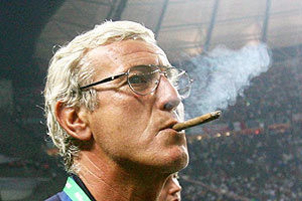 Image result for Marcello Lippi with cigarette